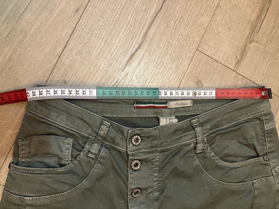 please made in italy spodnie damskie loose M