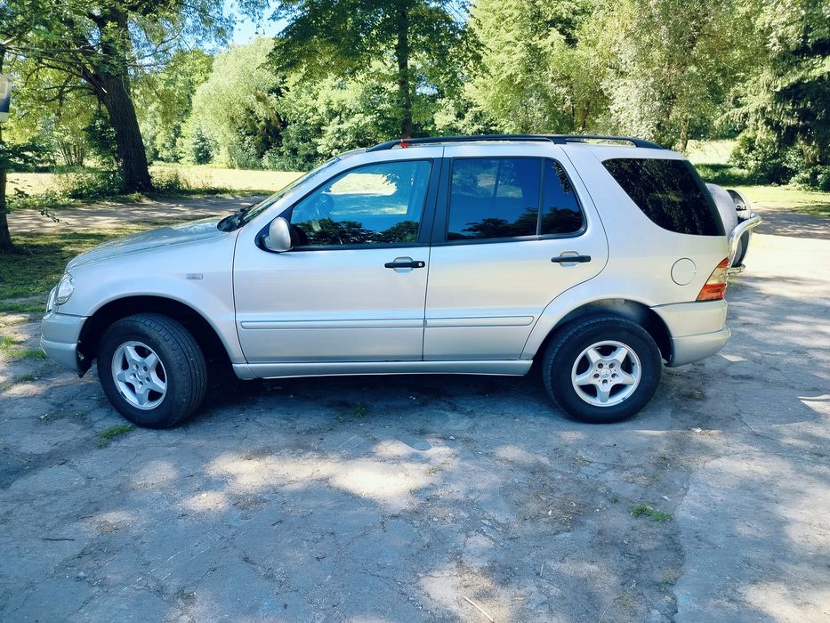 Mercedes ML W163