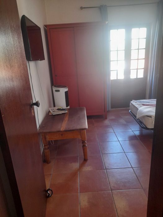 Quarto em vila nova de Milfontes