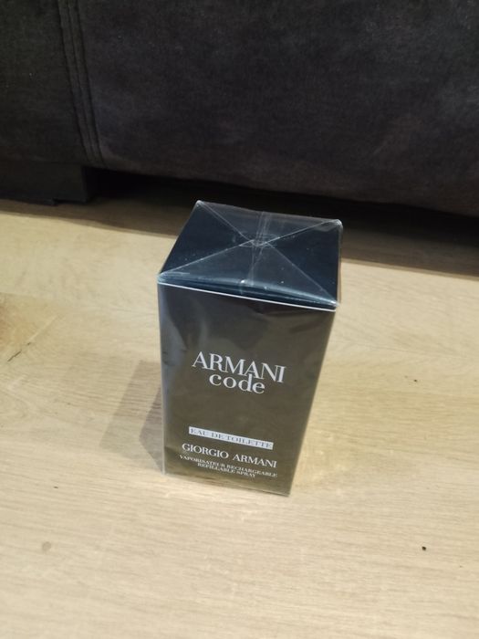 Perfum ARMANI CODE* Nowy z Douglas !