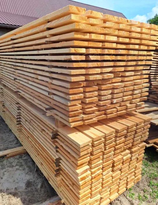 Дошка та брус для складу, ферми або виробництва