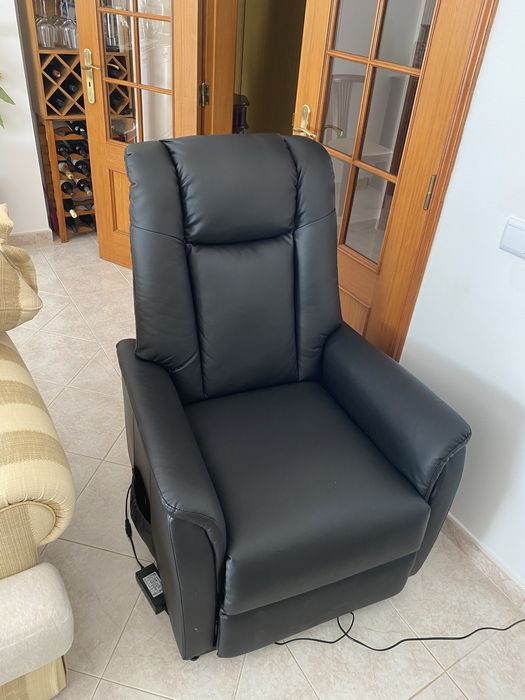 Poltrona reclinavel electrica Conforama como nova