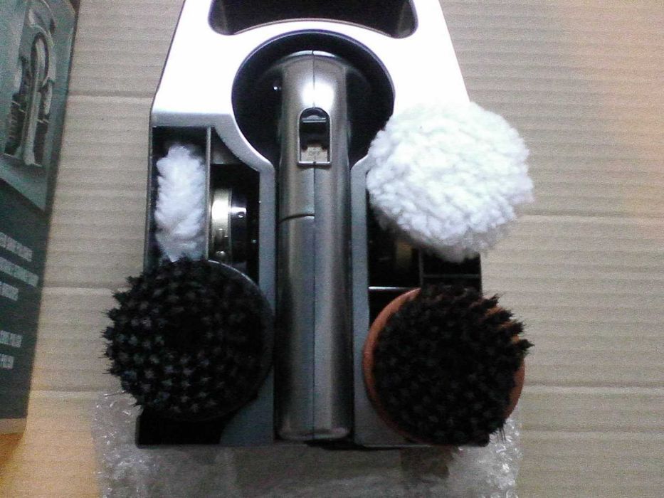 Automatic Shoe Polisher