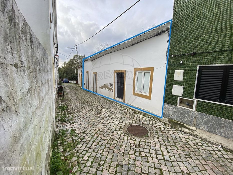 Arrecadação  para venda — Alcoutim E Pereiro, Faro