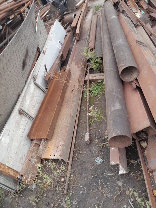Продам метал б/у двутавр, уголос, профтруба, арматура