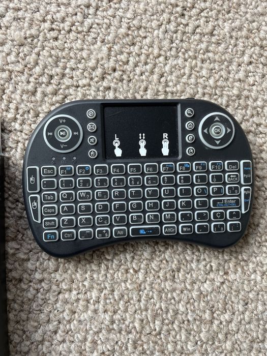 Mini teclado com rato bluetooth428962123172423681
