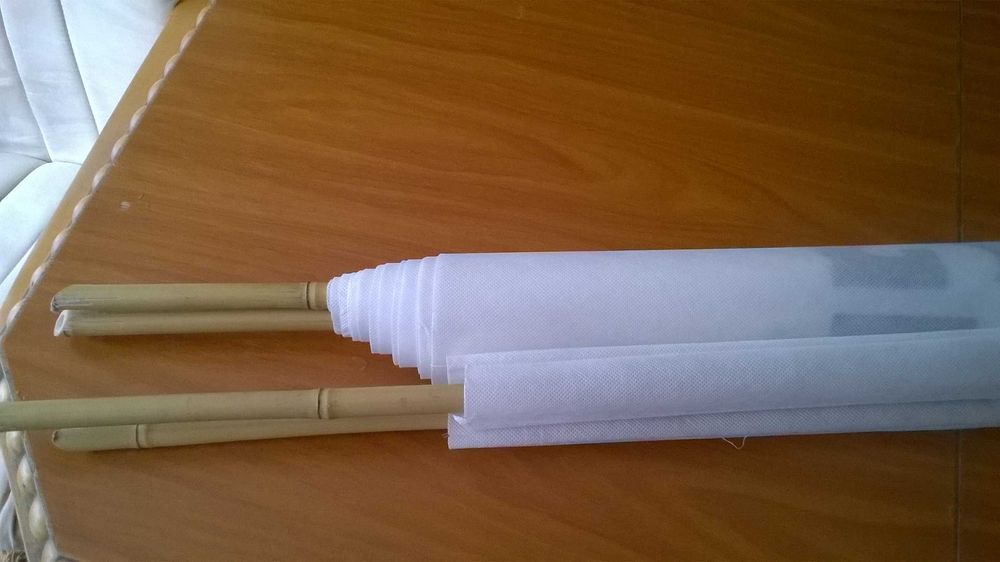 Stół ogrodowy , parawany , parasol