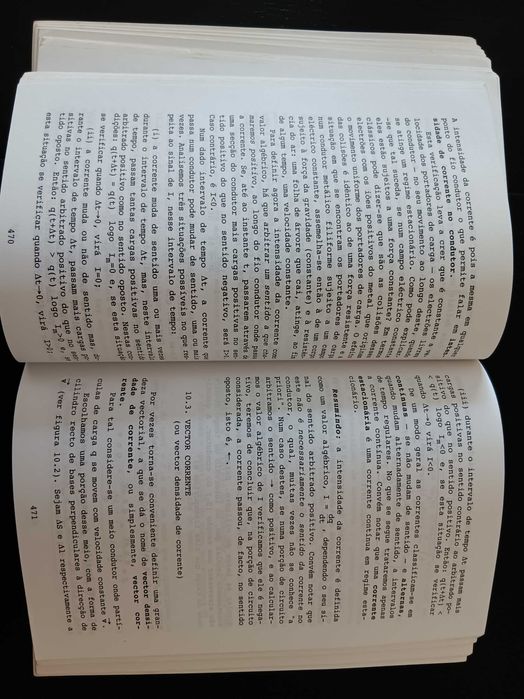 Livro Univ. Fundamentos de Física