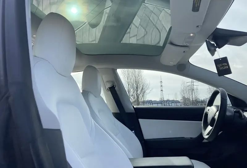 Продам TESLA 3 long range DUAL MOTOR 4x4