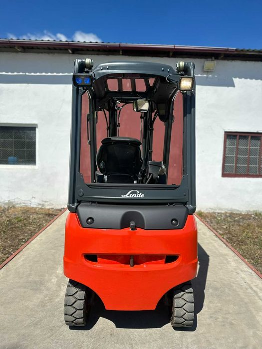 Штабелер електричний Навантажувач  1414 Навантажувач LINDE E18PH-02 1.8t 4.56m