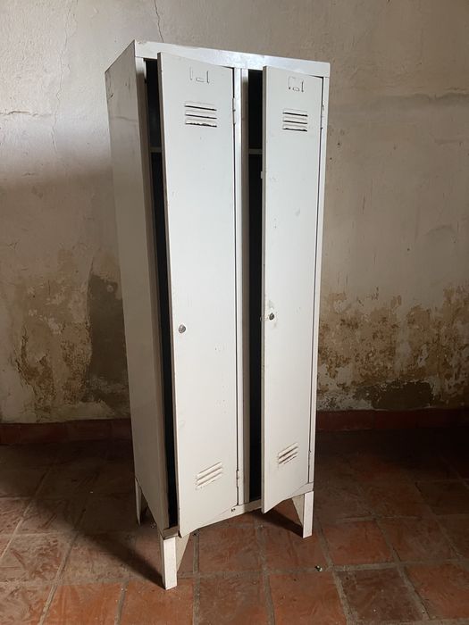 Cacifo de duas portas
