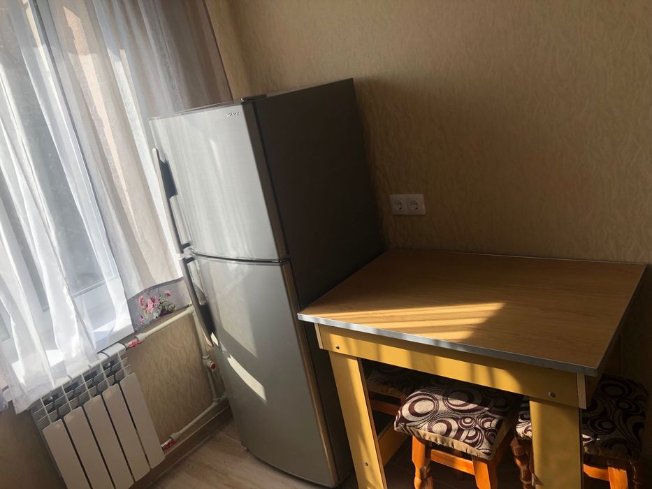 Холодильник Sharp 160vm