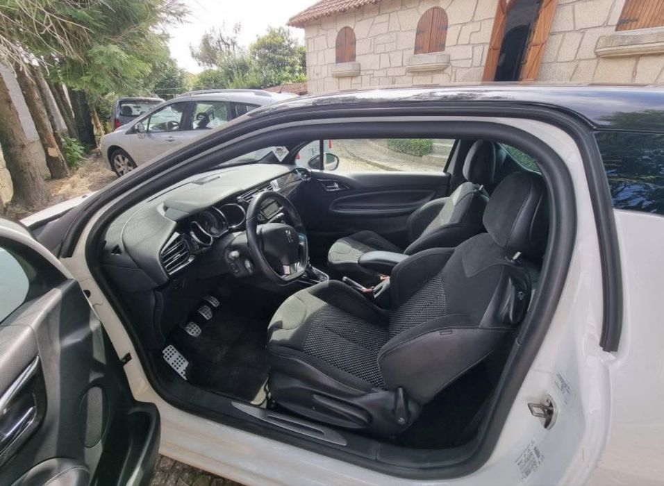 Citroen DS3 - 2012