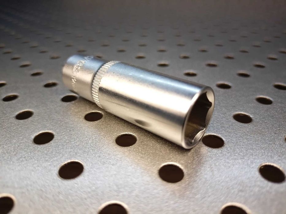 Nasadka 6-kątna Długa 1/4" 12 mm Cr-V HONITON H1912 12mm