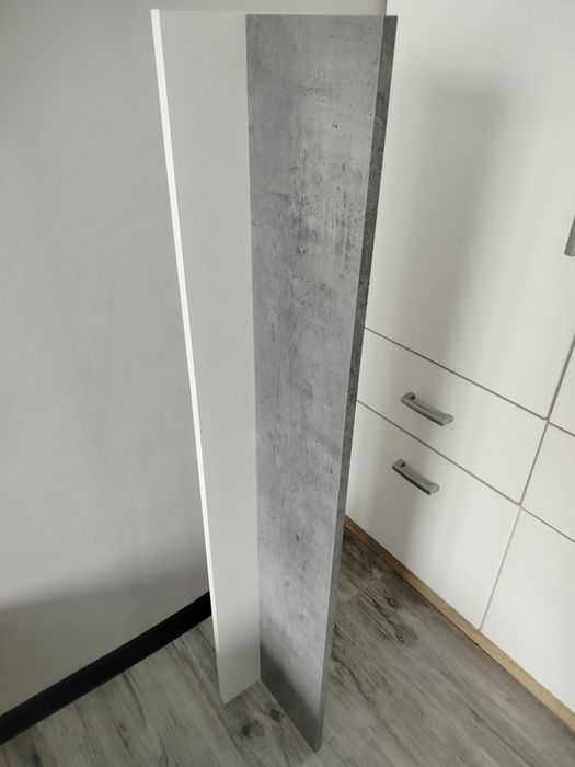 Półka ścienna biały -beton 120 cm