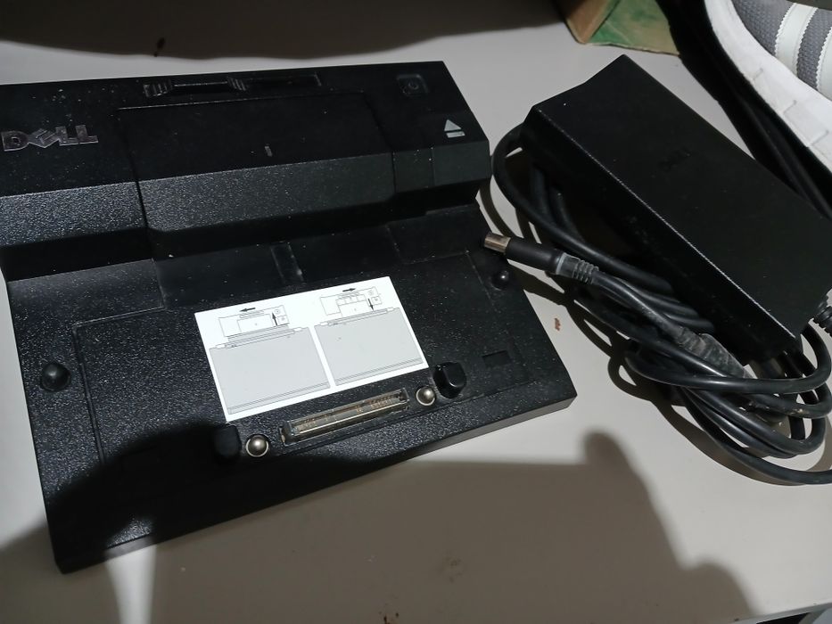 Docking station Dell K07A