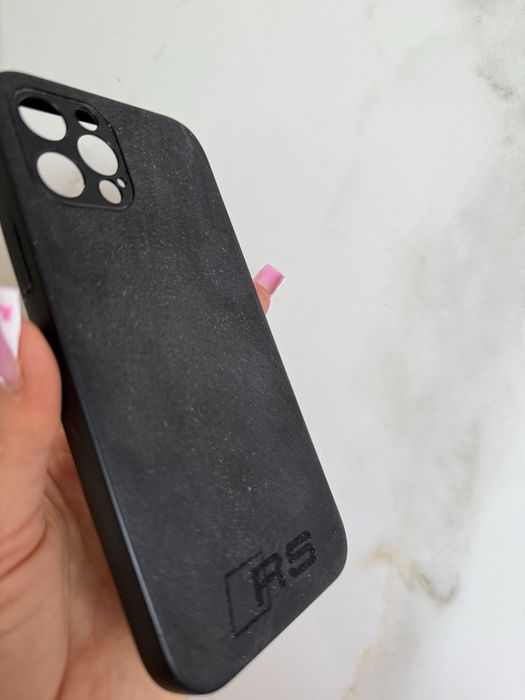Case etui zamszowe czarne Audi RS iPhone 12 pro