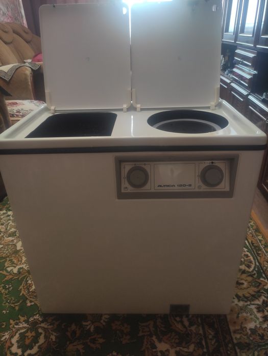 Продам стиральную машинку полуавтомат