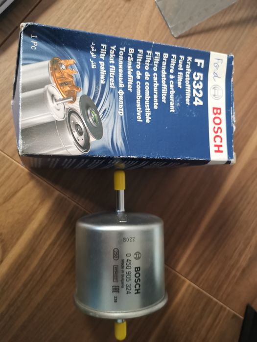 Vendo filtro gasolina bosch para Ford e Madza