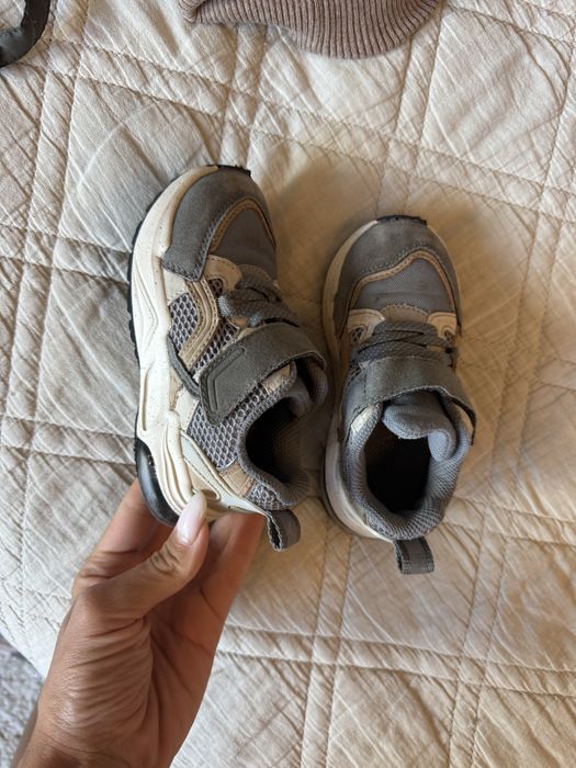 Кросiвки zara 24р 15см 2 роки