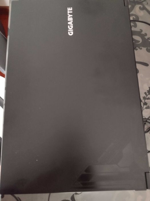 Gigabyte G5 MF | i5-12500H | RTX 3060 | 16GB