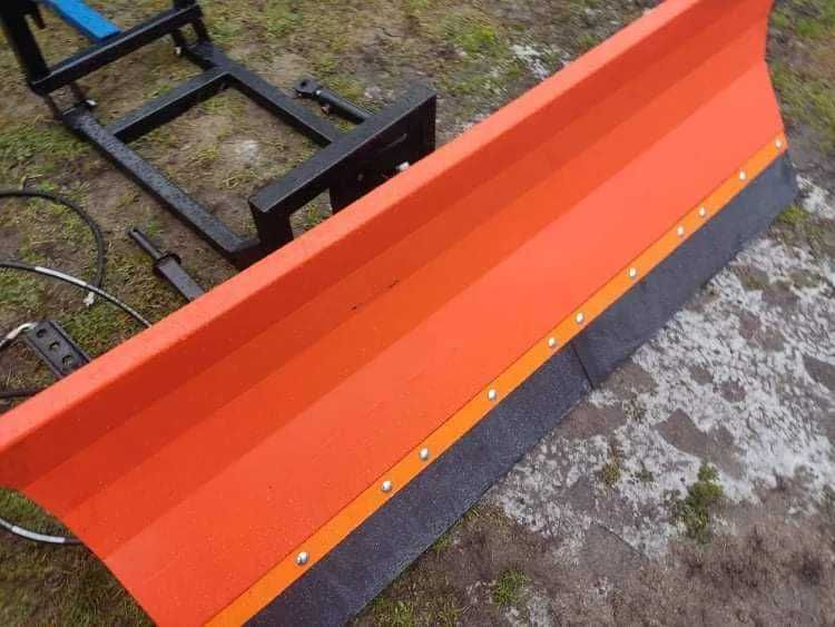 Pług do odśnieżania dróg chodników do różnych ciągników Dowozimy