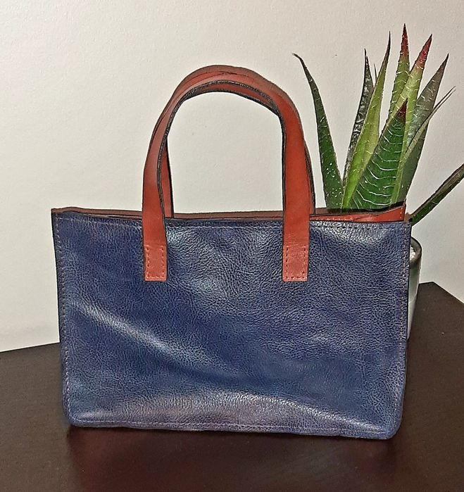 Mala de senhora em pele