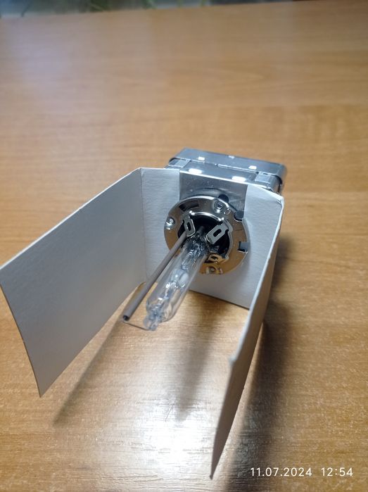 Ксеноновая лампа с блоком розжига D1S 85V 35W PK32-d