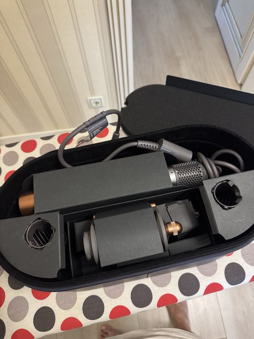Dyson airwrap complete long