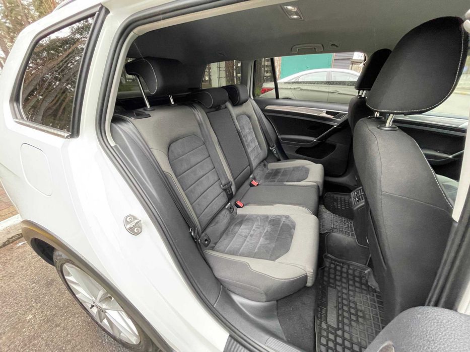 Volkswagen Golf Alltrack 2016 [ 2.0 TDI ] [ DSG ] [ 4Motion ]
