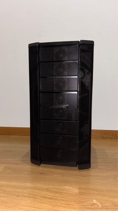 Coluna Bose f1 usada poucas vezes