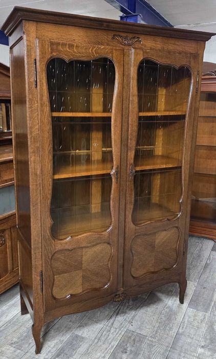 Stara Stylowa / Biblioteka / Witryna /