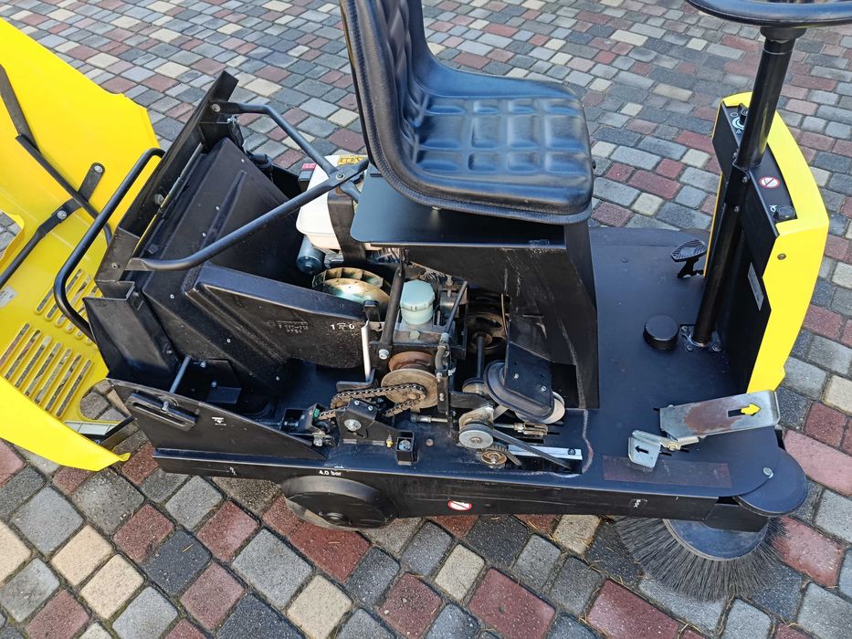 Zamiatarka KARCHER