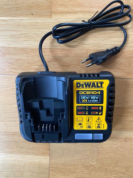 DEWALT ładowarka dcb1104