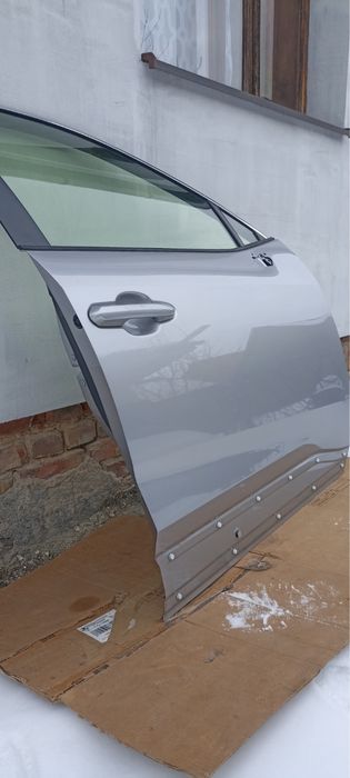 Двері RAV4 V Рав4 Тойота Задні 1D5 Ідеальні