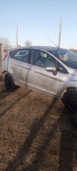 Ford Fiesta в хорошому стані