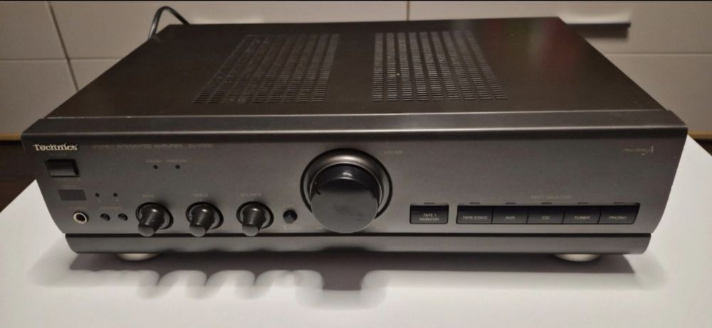 Technics SU V500