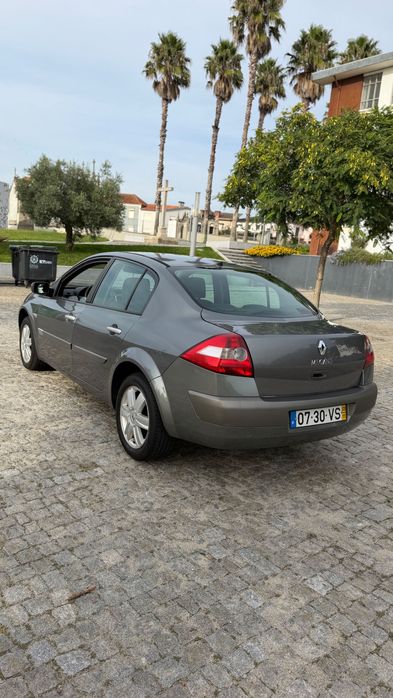 Renault megane Gasóleo 2003 foto 4