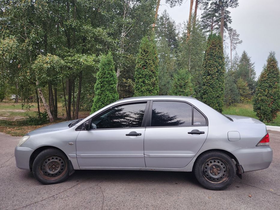 Mitsubishi LANCER 9