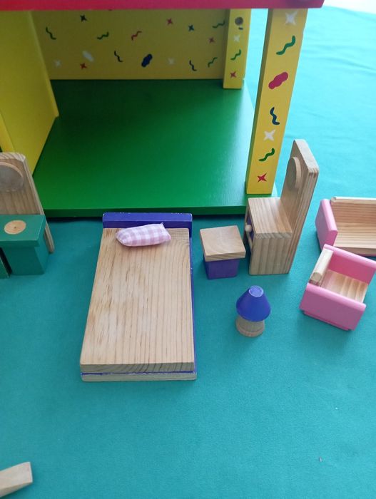 Дерев'яні меблі для іграшок ляльок