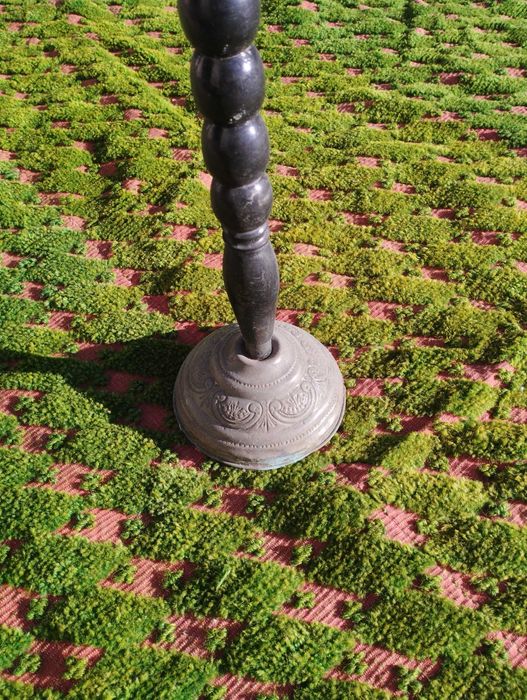 Cinzeiro de pé, antigo