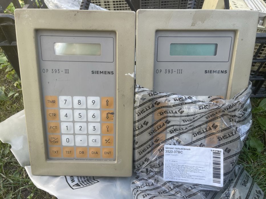 Продам Контроллери і модулі Siemens Simatic S5-95U, Панелі оператора  Siemens OP 393-III