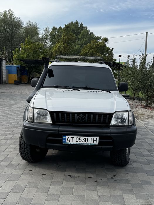 Toyota prado 95.