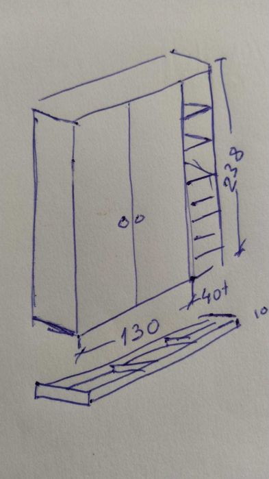 Roupeiro portas lacadas e lateral gavetas e pratelerias com madeira