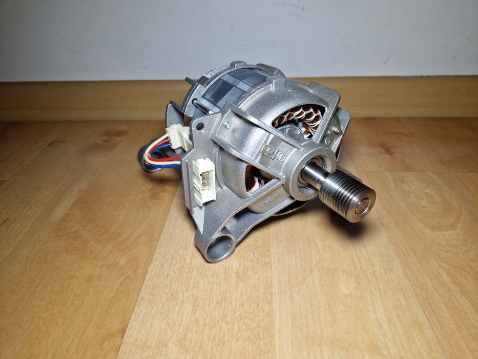 Silnik przemiennik NIDEC do Pralki Electrolux EWT1367VDW EWT 1367