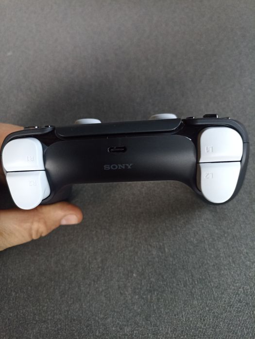 Dualsense pad ps5 The Last Of Us Nowy