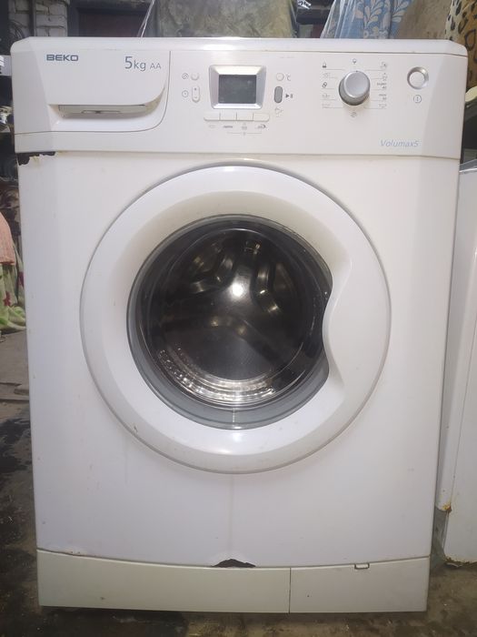 Продам стиральную машинку BEKO по запчастям.