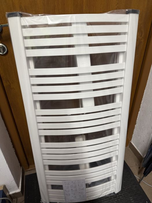 Grzejnik łazienkowy FOX Kermit 576x1153