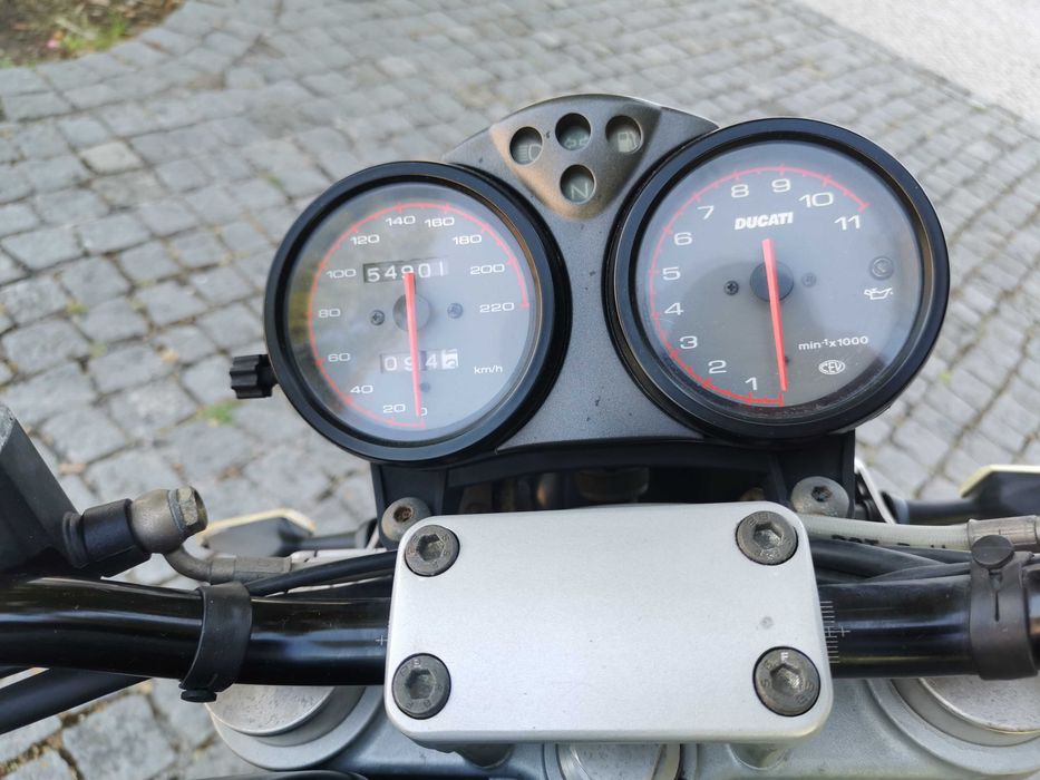 Ducati Monster 600