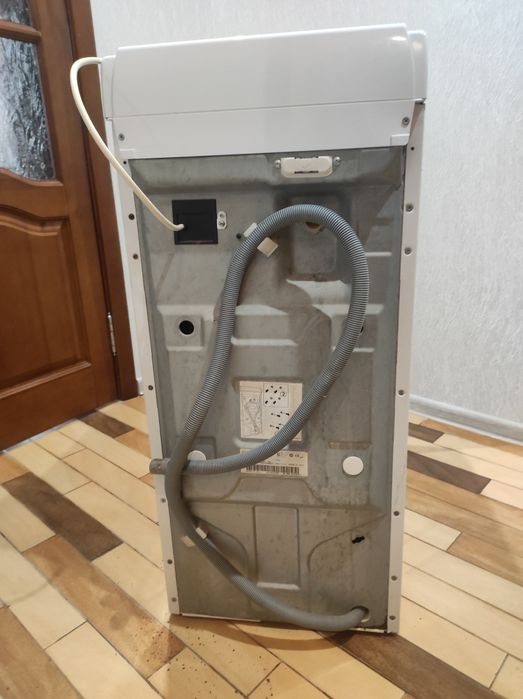 Пральна машинка indesit